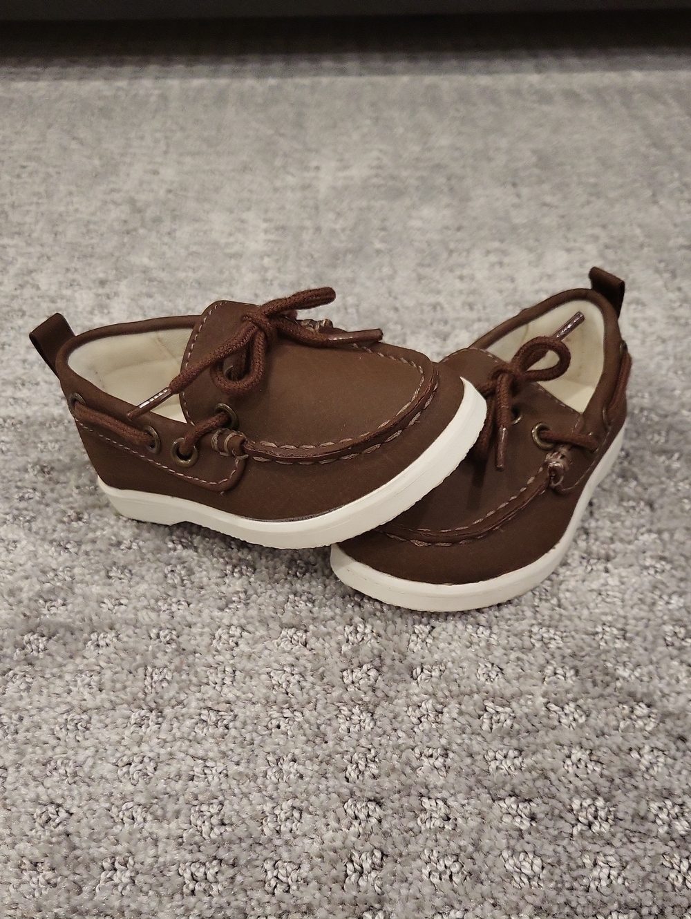 GAP Brown Moccasin-Style Kids Boat Shoes with White Sole
